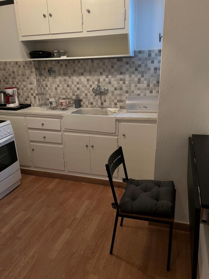 ארטמידה Above Apartments Near The Airport מראה חיצוני תמונה
